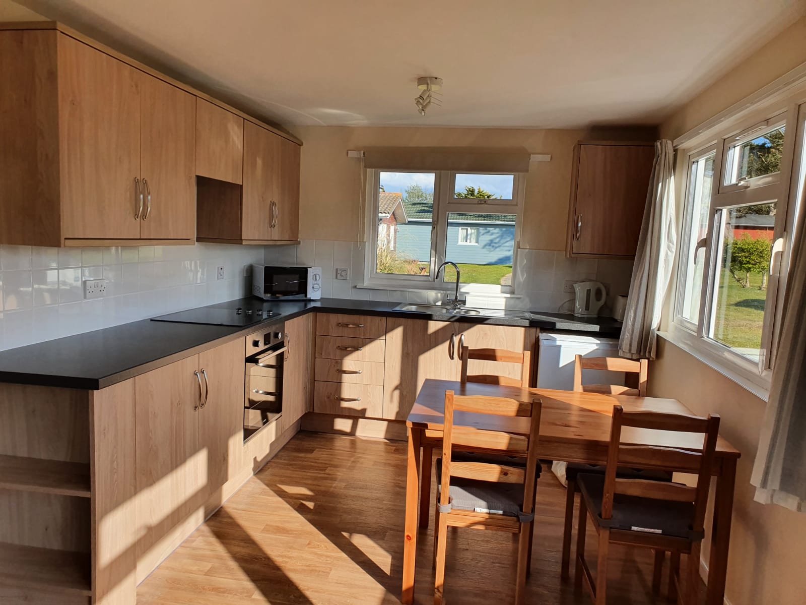 72-2021.05 72 kitchen 3